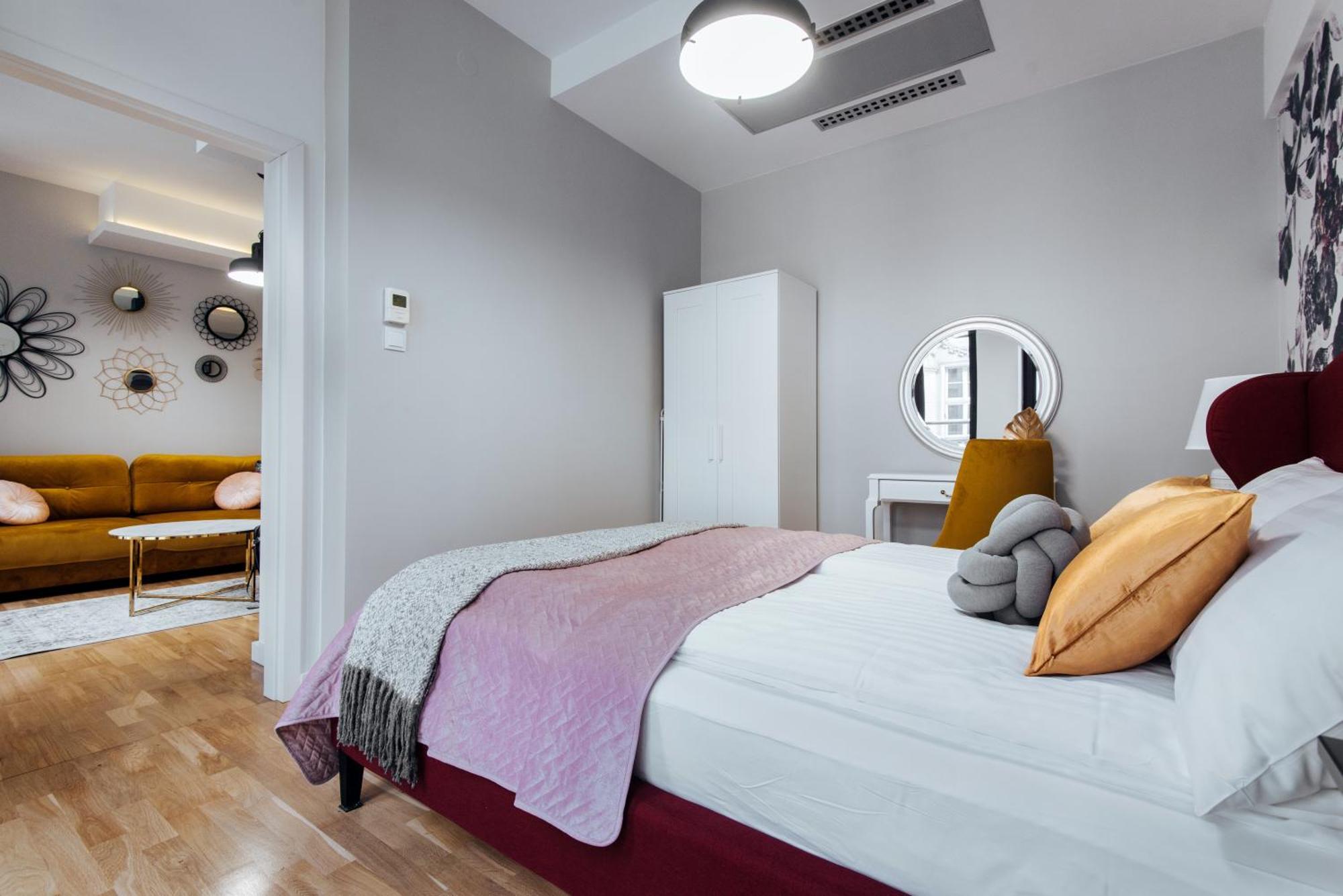 Apartamenty Wielopole Красков Екстериор снимка